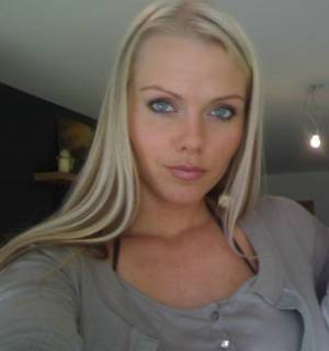 Ukrainian brides: Dasha Smelyaeva, Torez, Ukraine