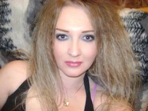Russian brides: Elena Elena, Tashkent, Uzbekistan