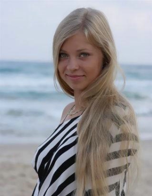 Ukrainian brides: Julia Savitskaya, Enakievo, Ukraine