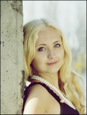 Ukrainian brides: Mary Selepec, Krivoy Rog, Ukraine