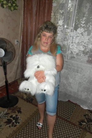 Ukrainian brides: Larisa Shentsova, Enakievo, Ukraine