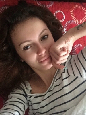 Ukrainian brides: Juli Begunova, Lugansk, Ukraine