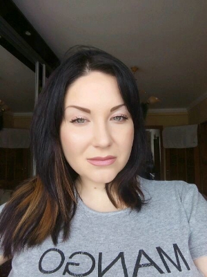 Ukrainian brides: Elena K, Lugansk, Ukraine