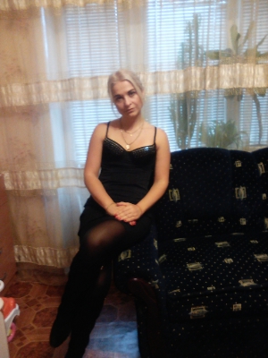 Ukrainian brides: Lena L, Zaporizhzhya, Ukraine