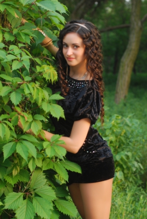 Ukrainian brides: Lilya Novak, Nikolaev, Ukraine