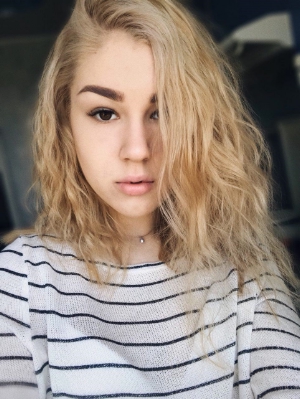 Ukrainian brides: Dariya Lazorskaya, Zaporozhye, Ukraine