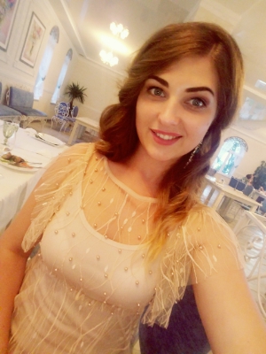 Ukrainian brides: Yuliya Fru, Kherson, Ukraine
