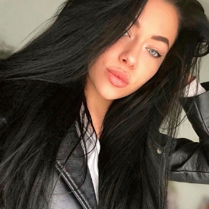 Ukrainian brides: Olesya Ardelyanova, Rubezhnoe, Ukraine